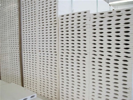 玻鎂復(fù)合板倉庫實(shí)景